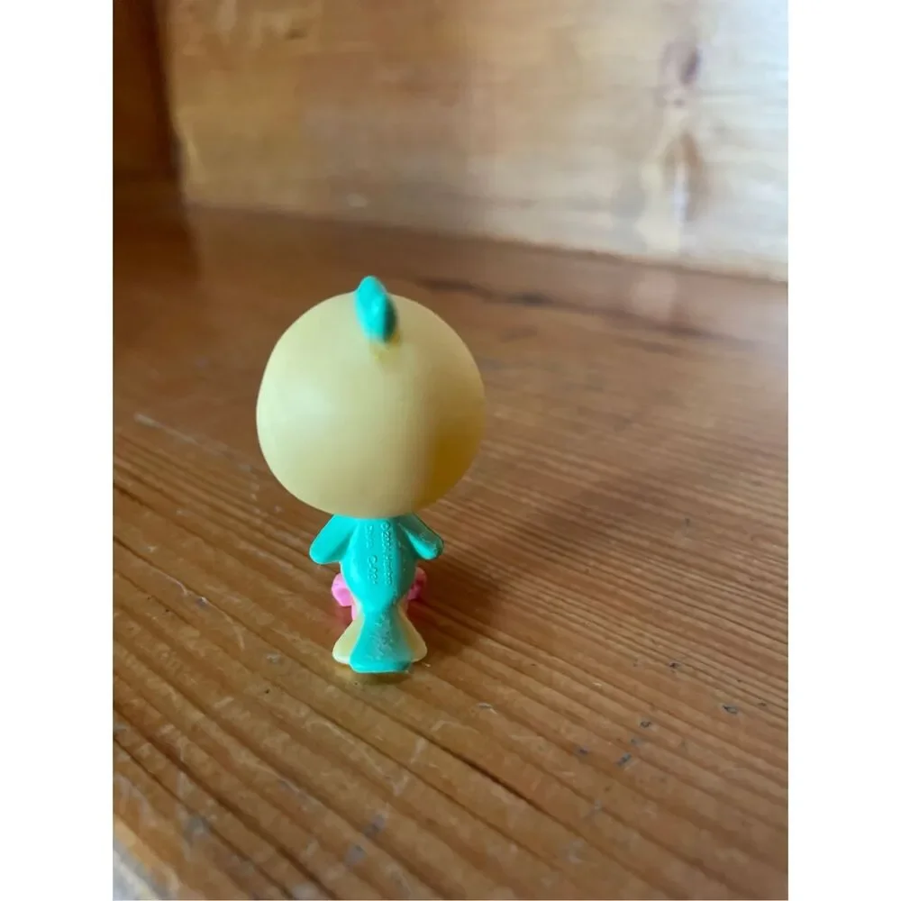 Littlest Pet Shop #754 yellow parakeet bird